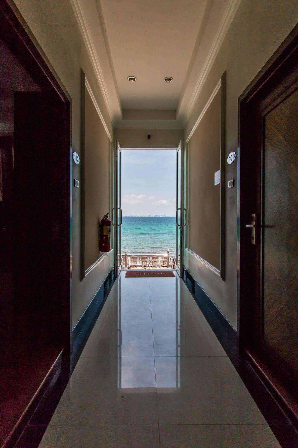 Suntosa Resort Koh Larn Extérieur photo